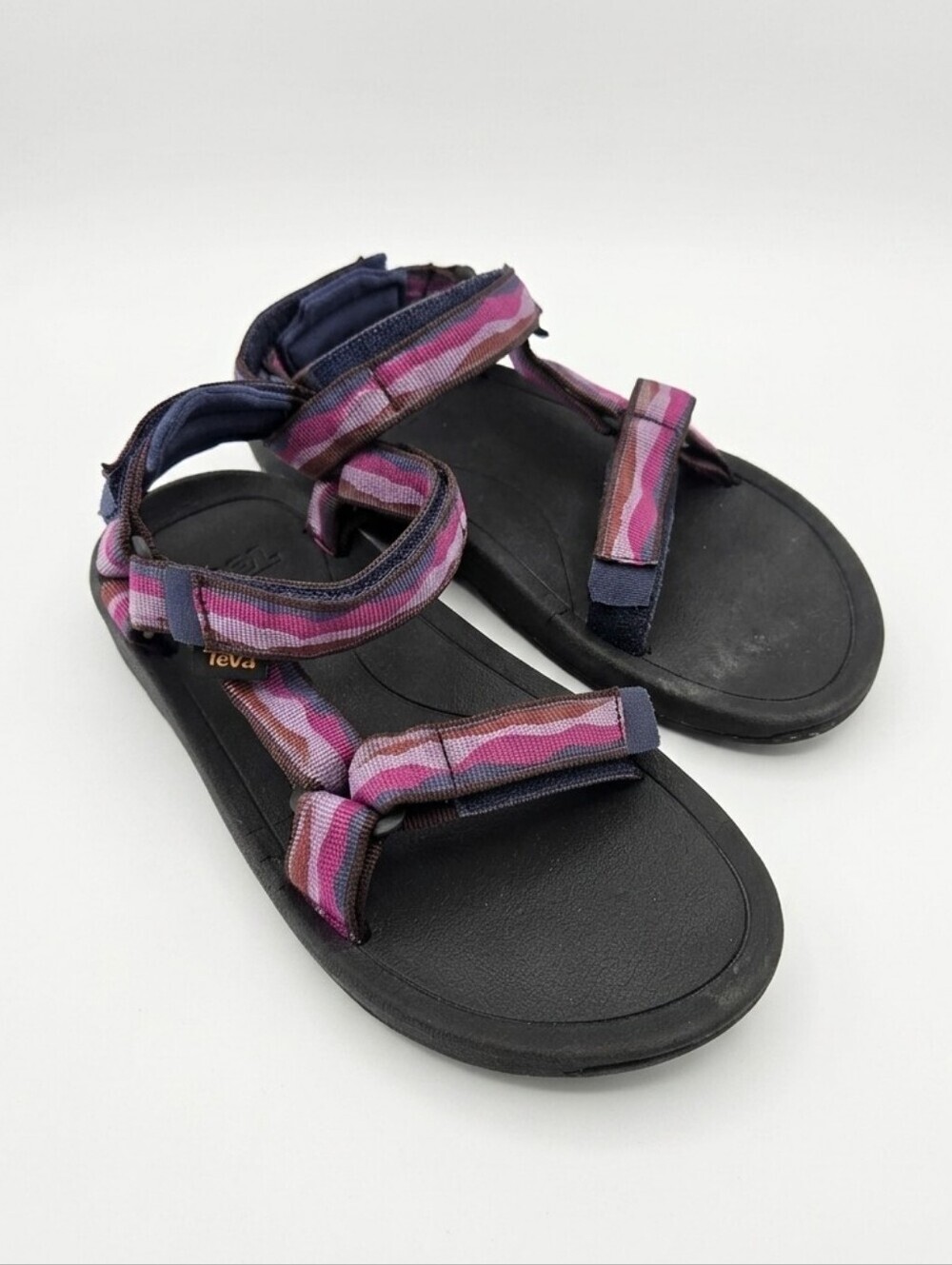 Teva Kids Hurricane XLT 2 Sport Sandals Girls Size 2 Pink Purple Wave Geometric